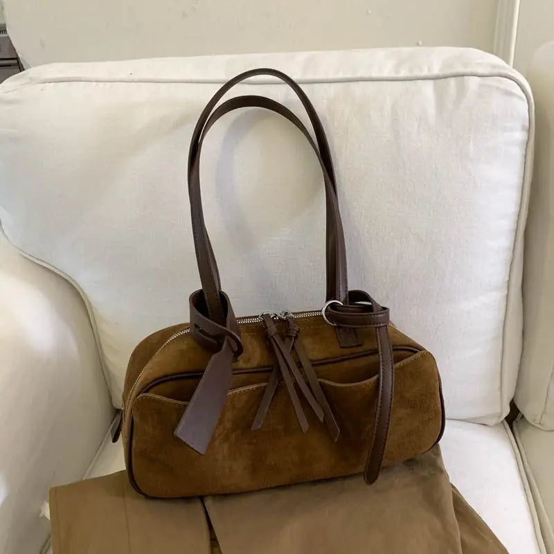 Sac baguette femme en suédine mate - photo 10