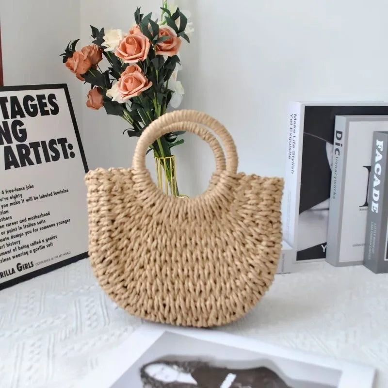 Sac demi-lune paille tressée - photo 10